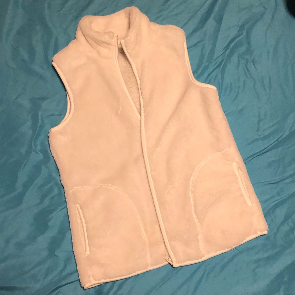 Old navy fleece vest